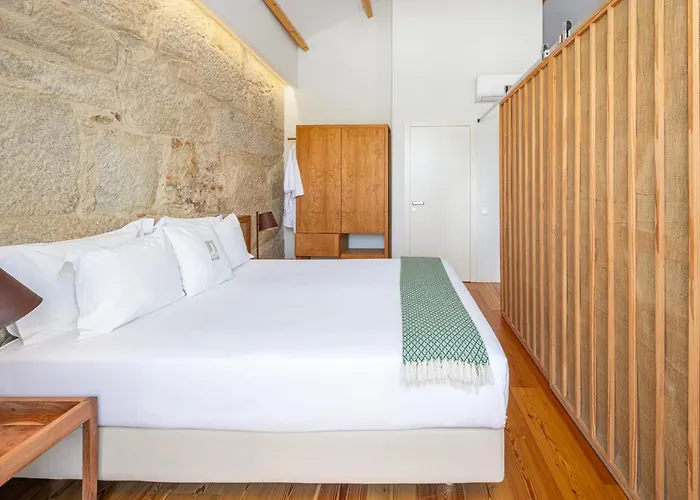 Porta Nobre Boutique By Aspasios מלון דירות פורטו