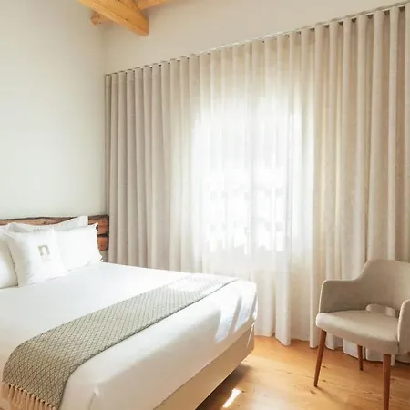 Porta Nobre Boutique By Aspasios Aparthotel 4*