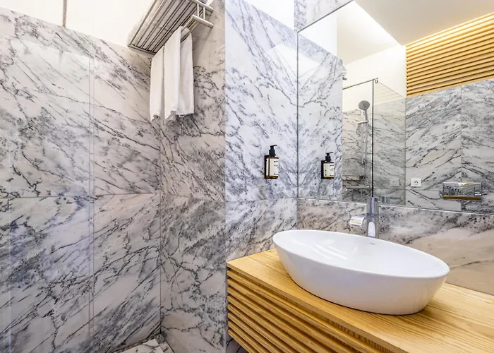 Porta Nobre Boutique By Aspasios Apartahotel